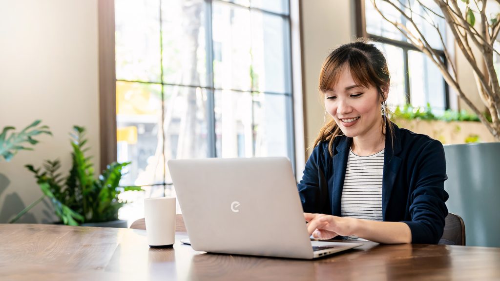 woman on laptop